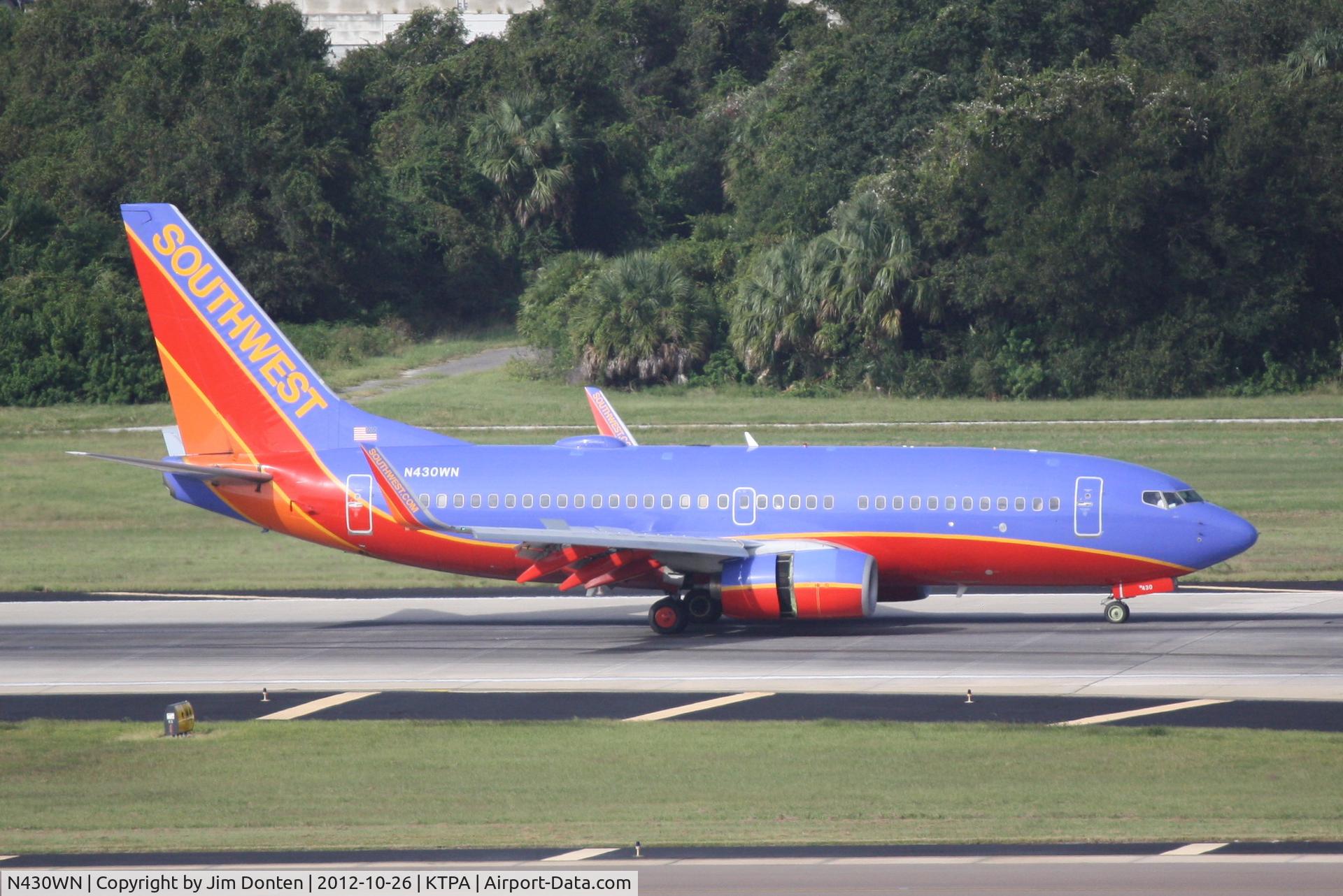 N430WN, 2002 Boeing 737-7H4 C/N 33659, Southwest Flight 400 (N430WN) arrives at Tampa International Airport following a flight from Pittsburgh International Airport