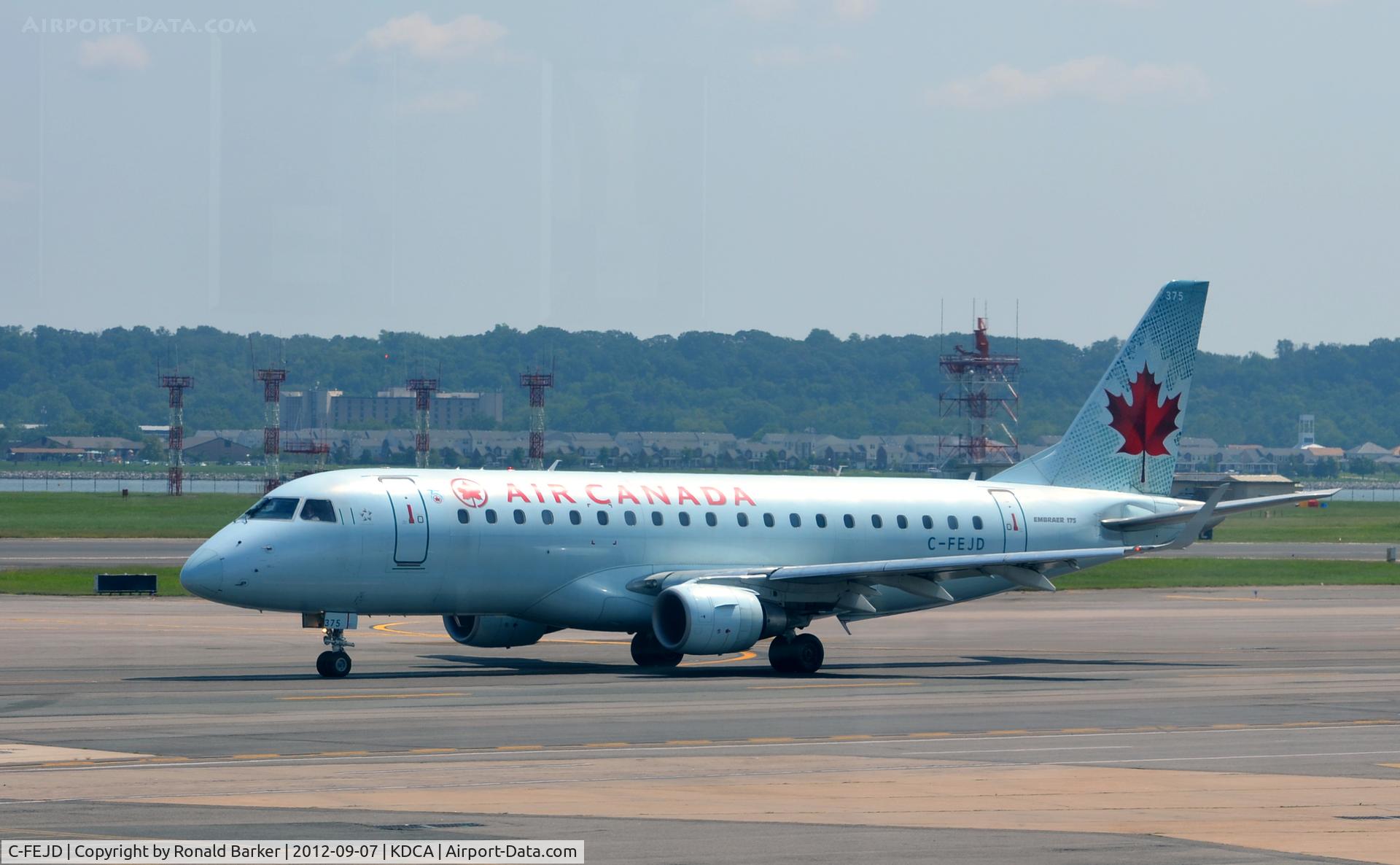 C-FEJD, 2005 Embraer 175SU (ERJ-170-200SU) C/N 17000090, Taxi DCA