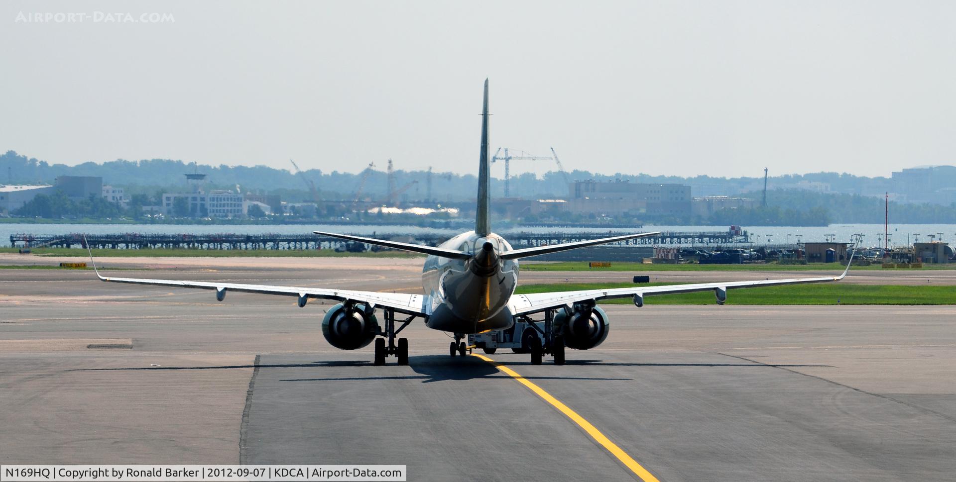 N169HQ, 2008 Embraer 190AR (ERJ-190-100IGW) C/N 19000188, Taxi DCA