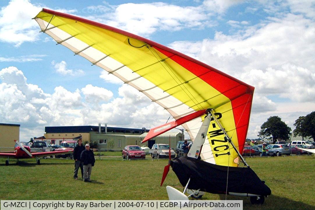 G-MZCI, 1996 Pegasus QUANTUM 15 C/N 7231, Solar Wing Pegasus Quantum 15 [7231] Kemble~G 10/07/2004