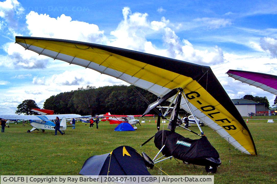 G-OLFB, 2001 Pegasus Quantum 15-912 C/N 7767, Solar Wing Pegasus Quantum 15-912 [7767] Kemble~G 10/07/2004