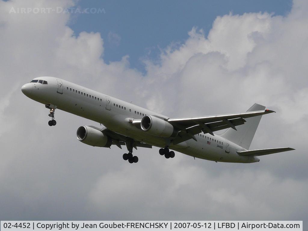 02-4452, 1993 Boeing C-32B (757-23A) C/N 25493, US Air France landing 23