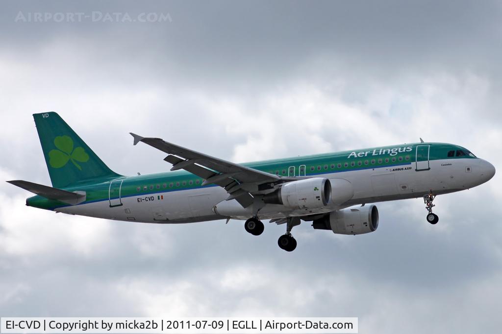 EI-CVD, 2001 Airbus A320-214 C/N 1467, Landing