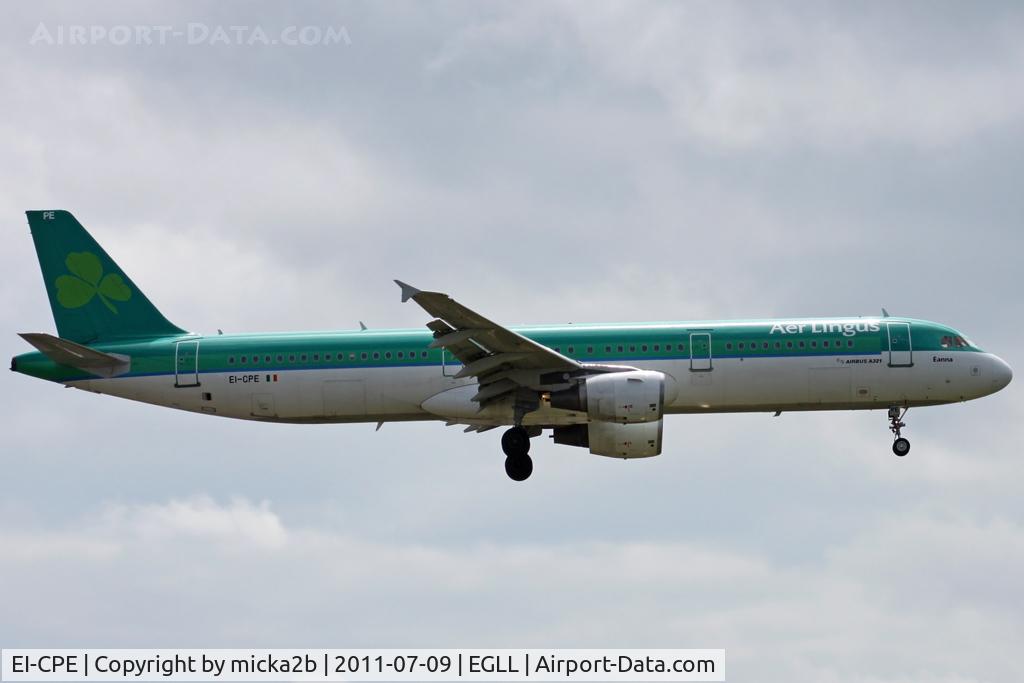 EI-CPE, 1998 Airbus A321-211 C/N 0926, Landing