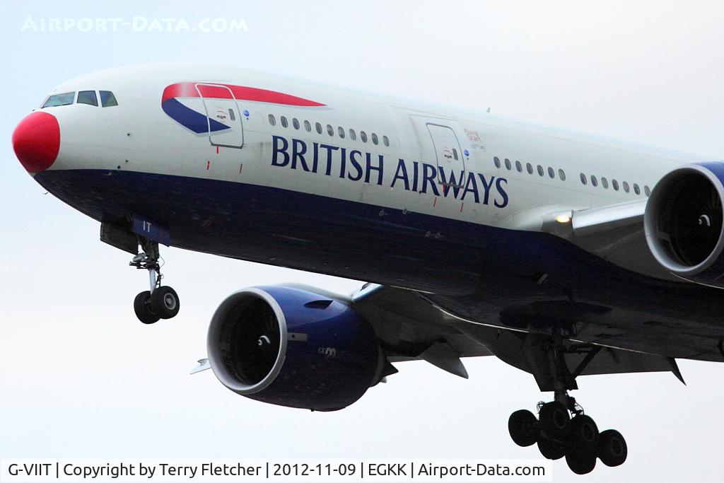 G-VIIT, 1999 Boeing 777-236 C/N 29962, Red nosed BA 1999 Boeing 777-236, c/n: 29962
at Gatwick