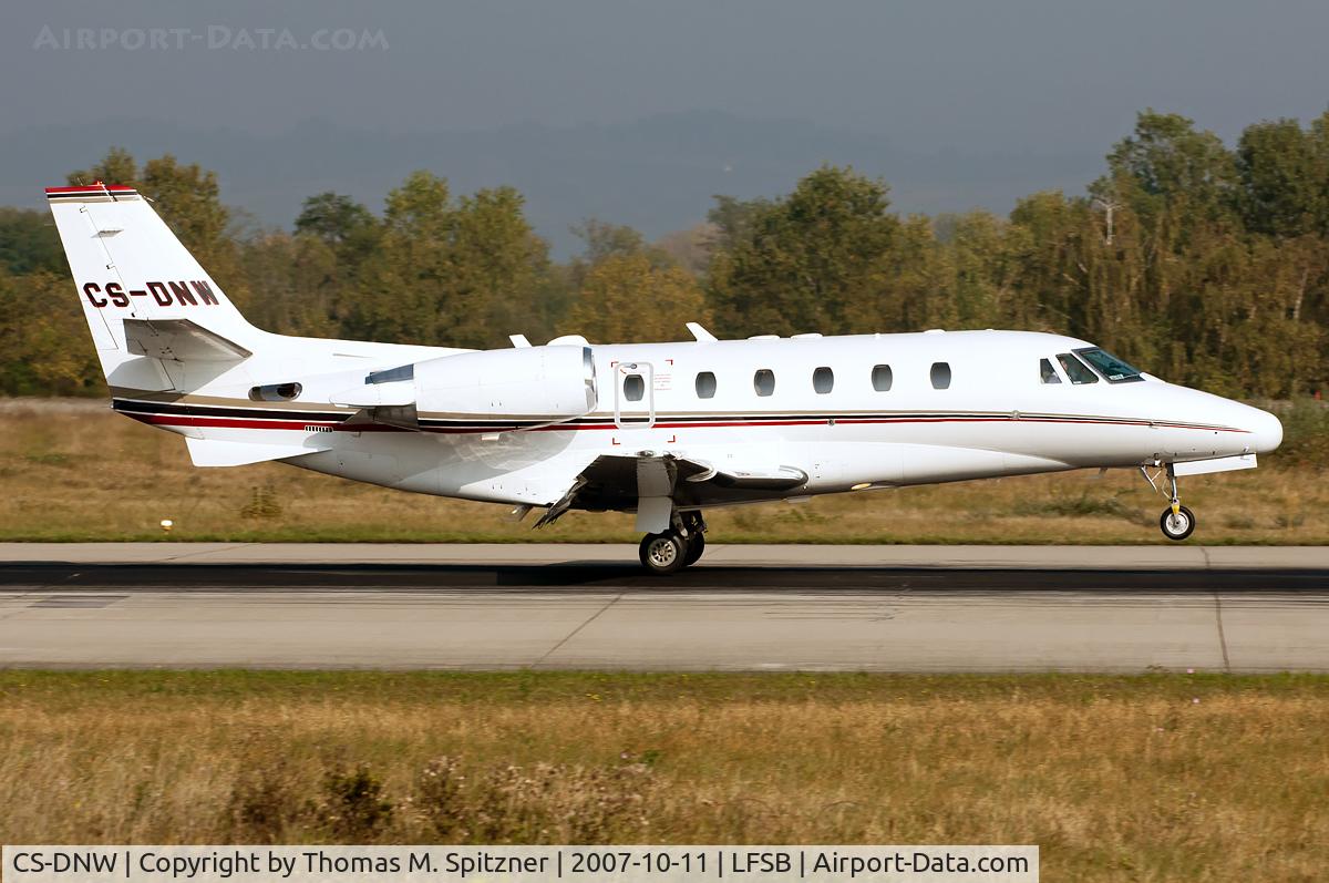 CS-DNW, 2001 Cessna 560XL Citation Excel C/N 560-5221, NetJets Transportes Aereos CS-DNW, built in 2001, roll out at BSL