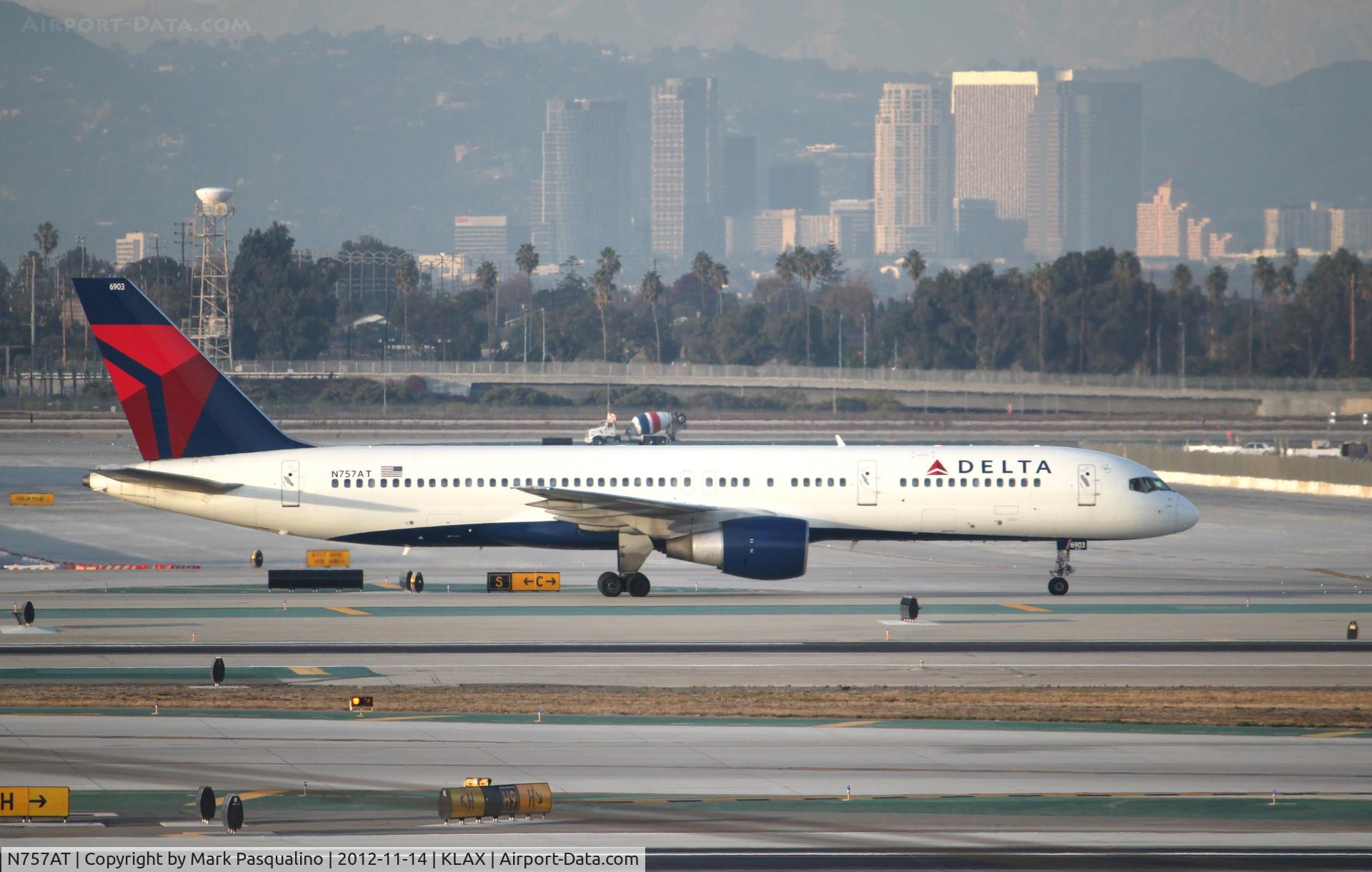 N757AT, 1984 Boeing 757-212 C/N 23127, Boeing 757-200