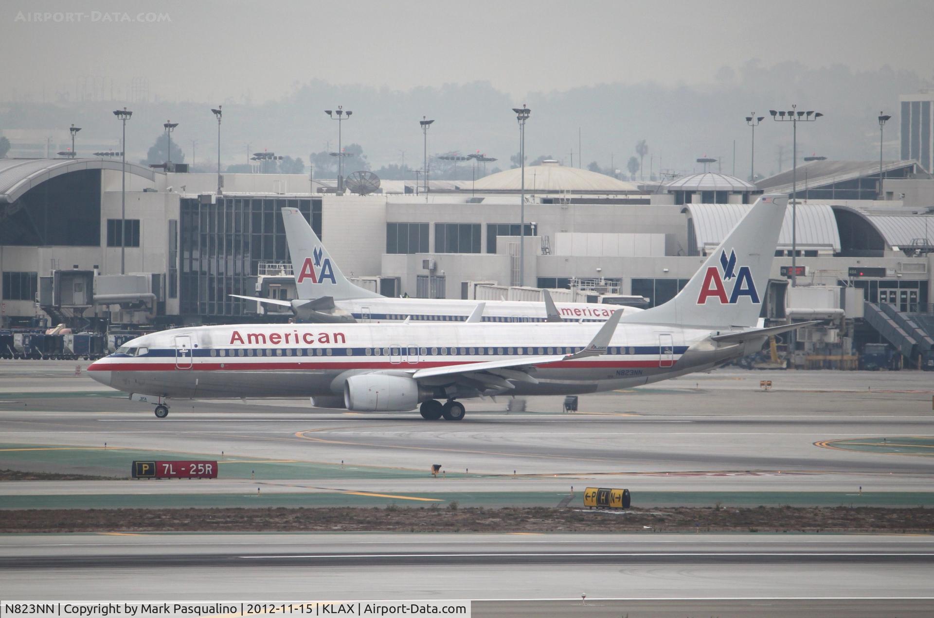 N823NN, 2010 Boeing 737-823 C/N 29560, Boeing 737-800
