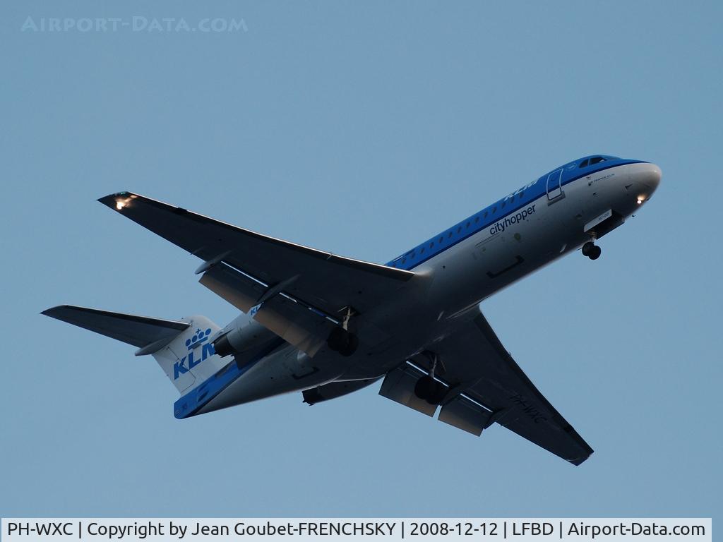PH-WXC, 1996 Fokker 70 (F-28-0070) C/N 11574, KLM1316 landing 23