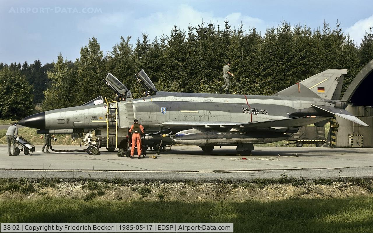 38 02, McDonnell Douglas F-4F Phantom II C/N 4611, preparing for a training mission from Fliegerhorst Pferdsfeld