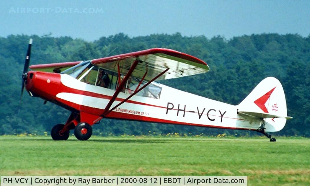 PH-VCY, 1954 Piper L-21B Super Cub (PA-18-135) C/N 18-3601, Piper L-21B-135 [18-3601] Schaffen-Diest~OO 12/08/2000
