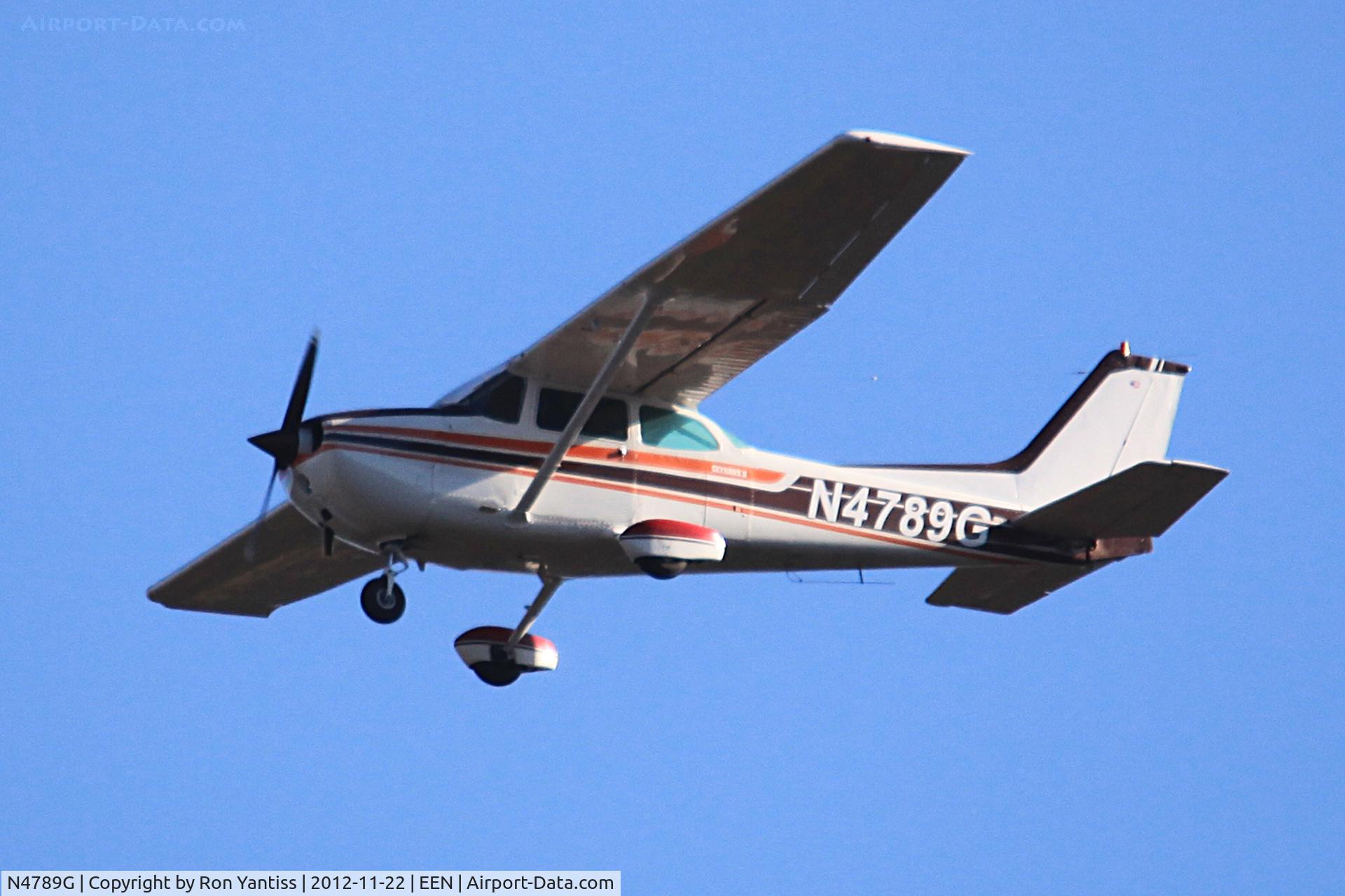 N4789G, Cessna 172N C/N 17273343, Straight-in final for runway 02, Dillant-Hopkins Airport, Keene, NH