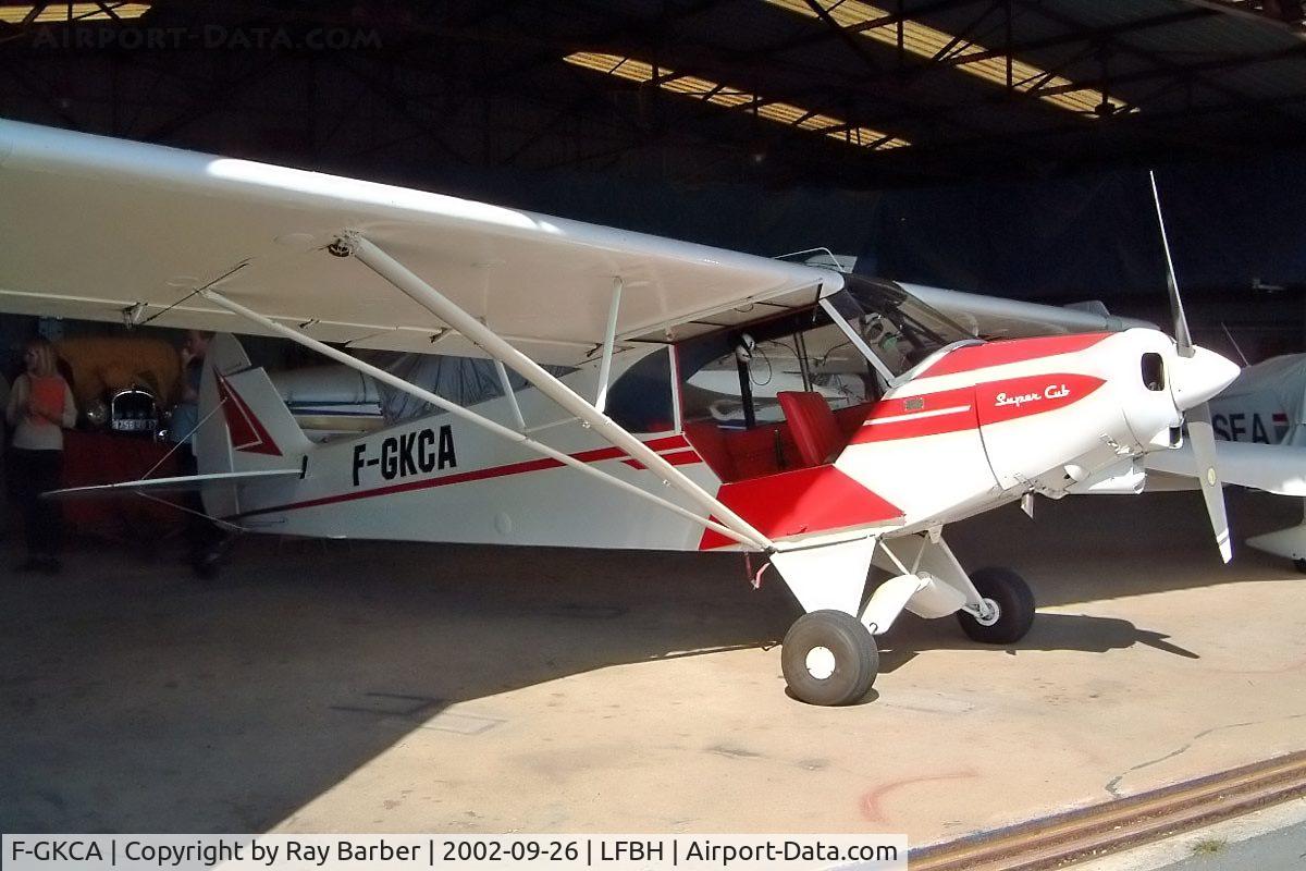 F-GKCA, Piper PA-18-150 Super Cub C/N 18-8604, Piper PA-18-150 Super Cub [18-8604] La Rochelle-Laleu~F 26/09/2002