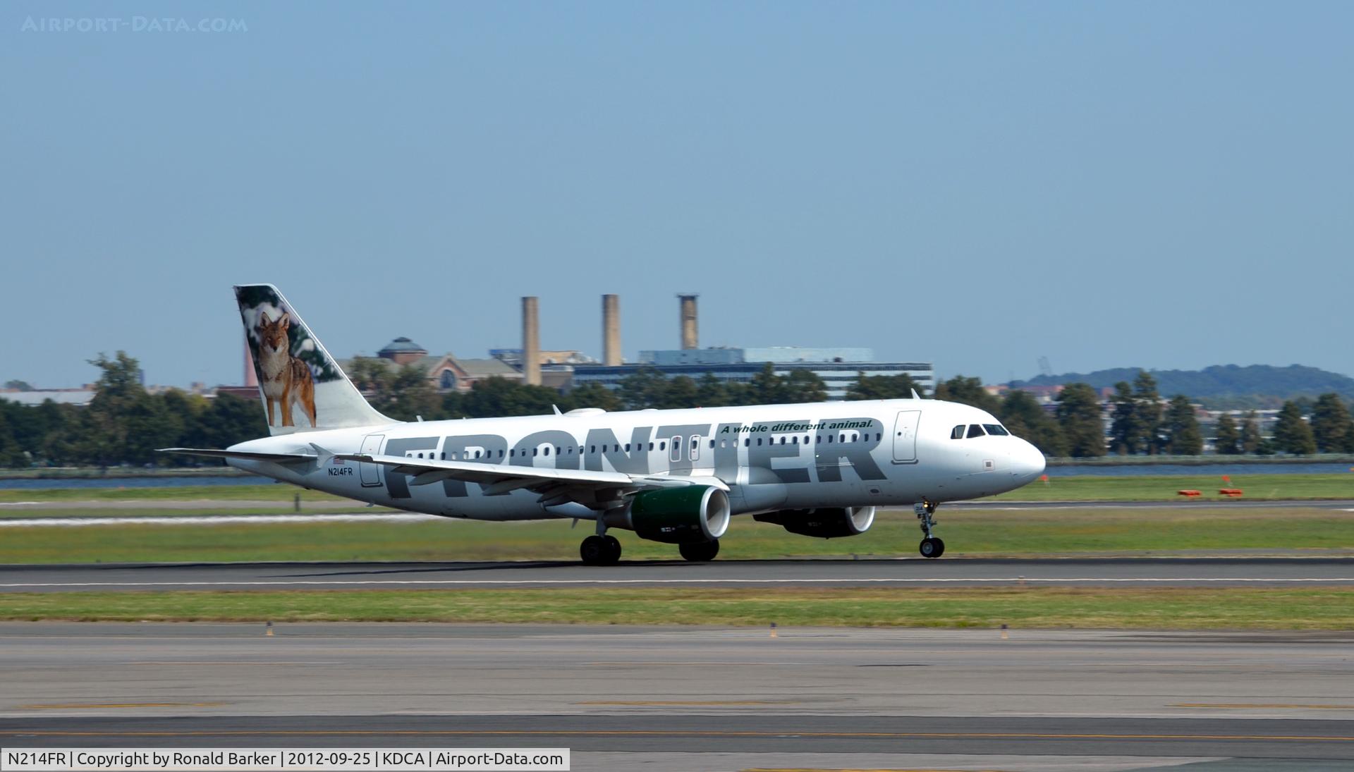 N214FR, Airbus A320-214 C/N 4727, Takeoff DCA