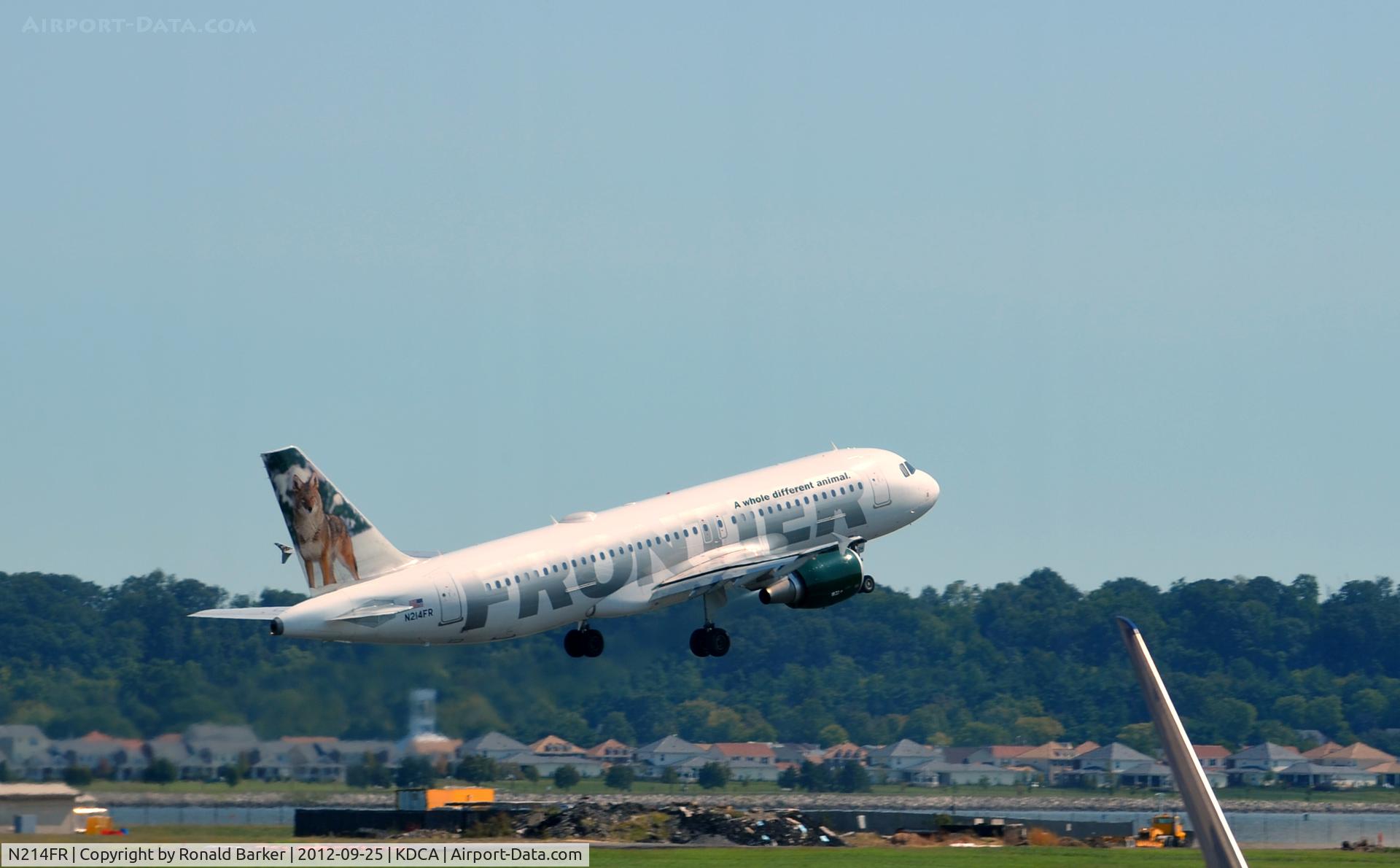 N214FR, Airbus A320-214 C/N 4727, Takeoff DCA