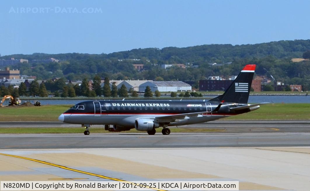 N820MD, 2004 Embraer 170SU (ERJ-170-100SU) C/N 17000041, Taxi DCA