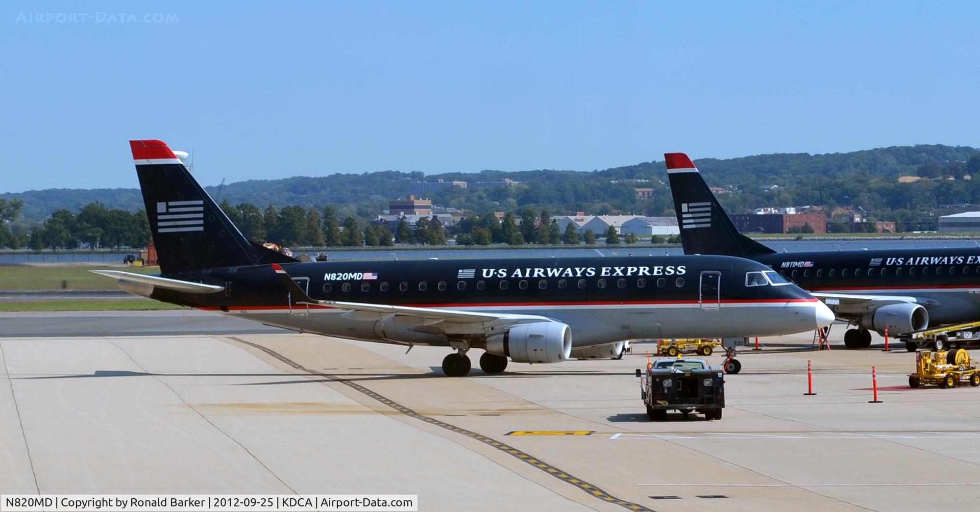 N820MD, 2004 Embraer 170SU (ERJ-170-100SU) C/N 17000041, Taxi DCA