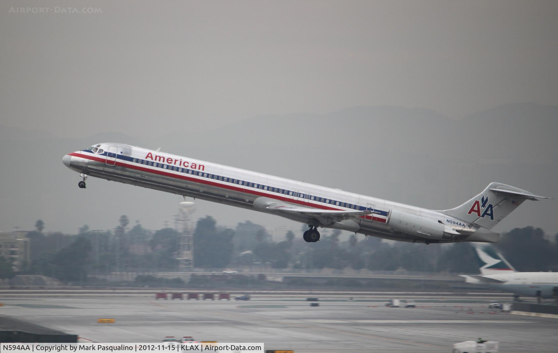 N594AA, 1992 McDonnell Douglas MD-83 (DC-9-83) C/N 53284, MD-83