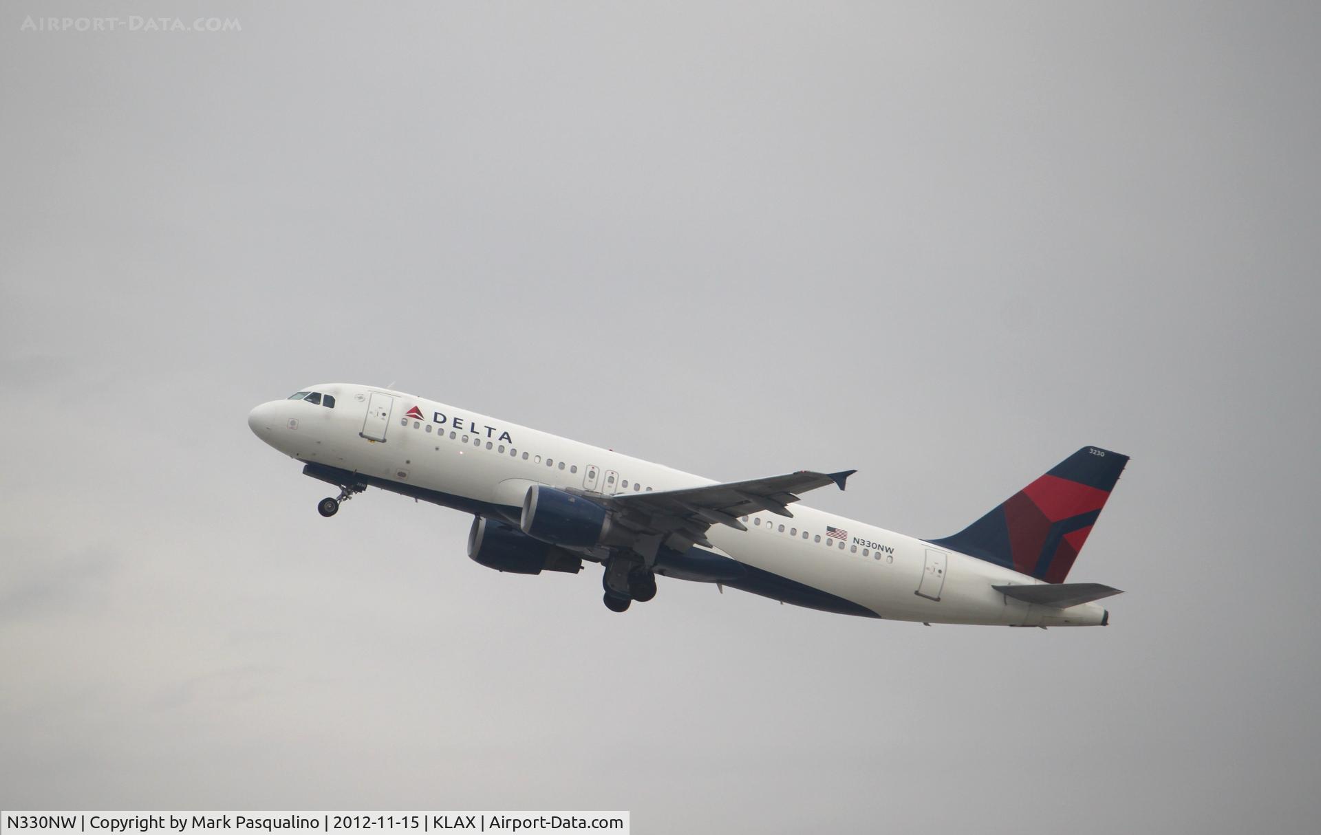 N330NW, 1992 Airbus A320-211 C/N 307, Airbus A320