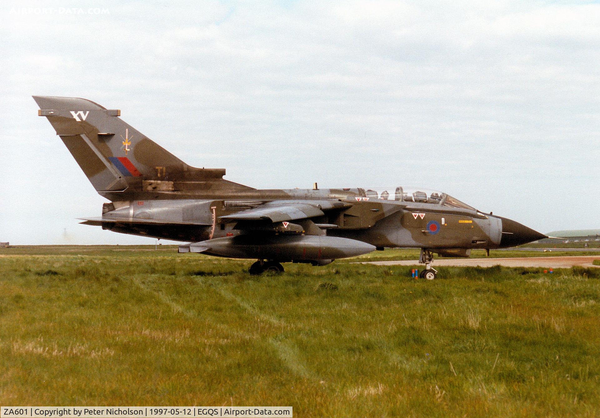 ZA601, 1982 Panavia Tornado GR.1 C/N 124/BS040/3065, Tornado GR.1, callsign Abbot 1, of 15[Reserve] Squadron taxying to Runway 05 at RAF Lossiemouth in the Summer of 1997.