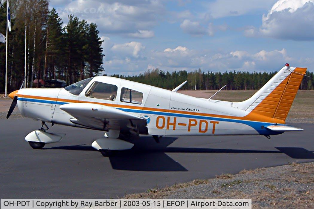OH-PDT, Piper PA-28-140 Cherokee Cruiser C/N 28-7525077, Piper PA-28-140 Cherokee [28-7525077] Oripaa~OH 15/05/2003