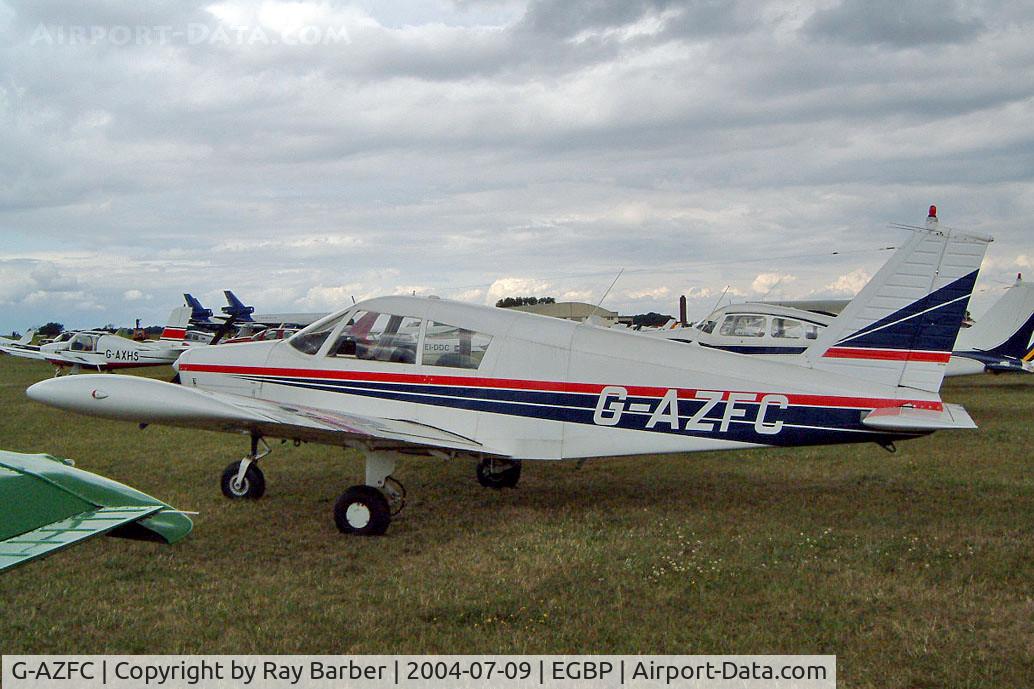 G-AZFC, 1971 Piper PA-28-140 Cherokee C/N 28-7125486, Piper PA-28-140 Cherokee  [28-7125486] Kemble~G 09/07/2004