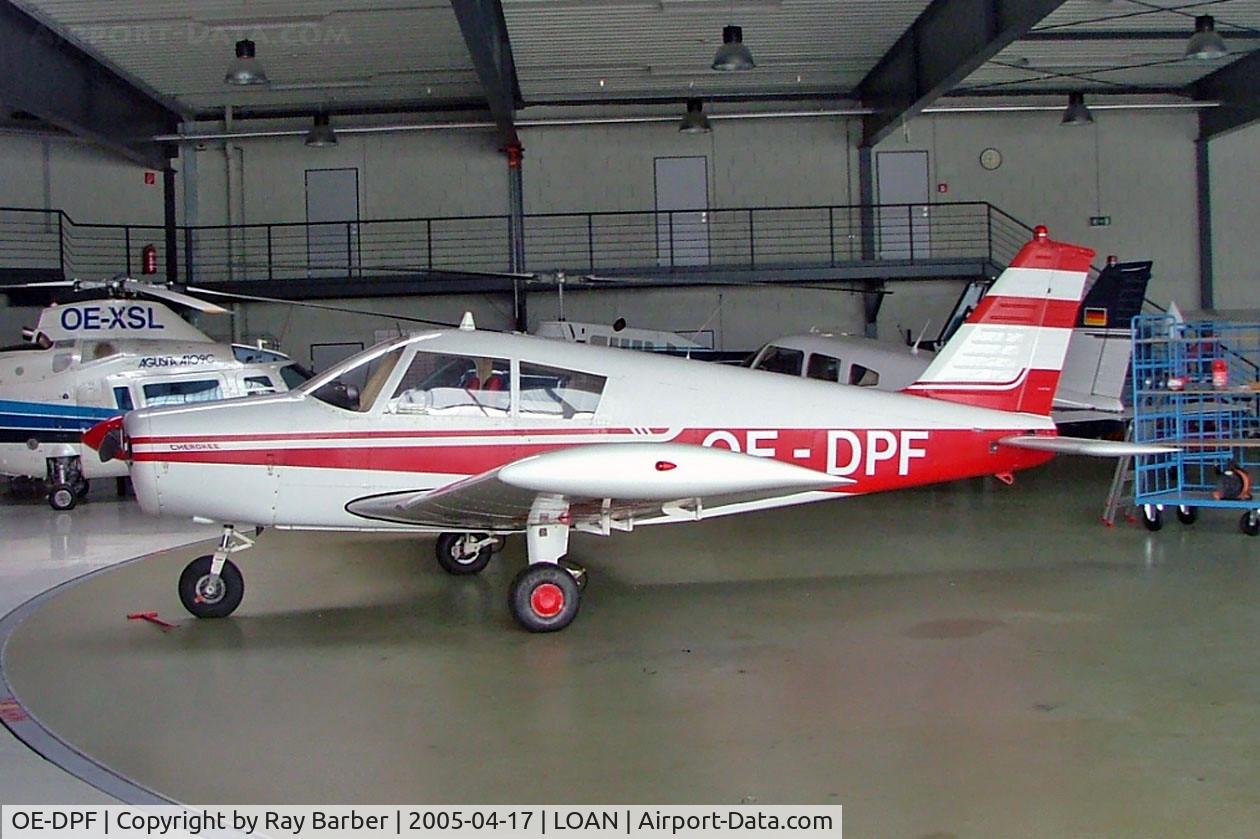 OE-DPF, Piper PA-28-140 Cherokee D C/N 28-7125242, Piper PA-28-140 Cherokee D [28-7125242] Wiener Neustadt-Ost~OE 17/04/2005