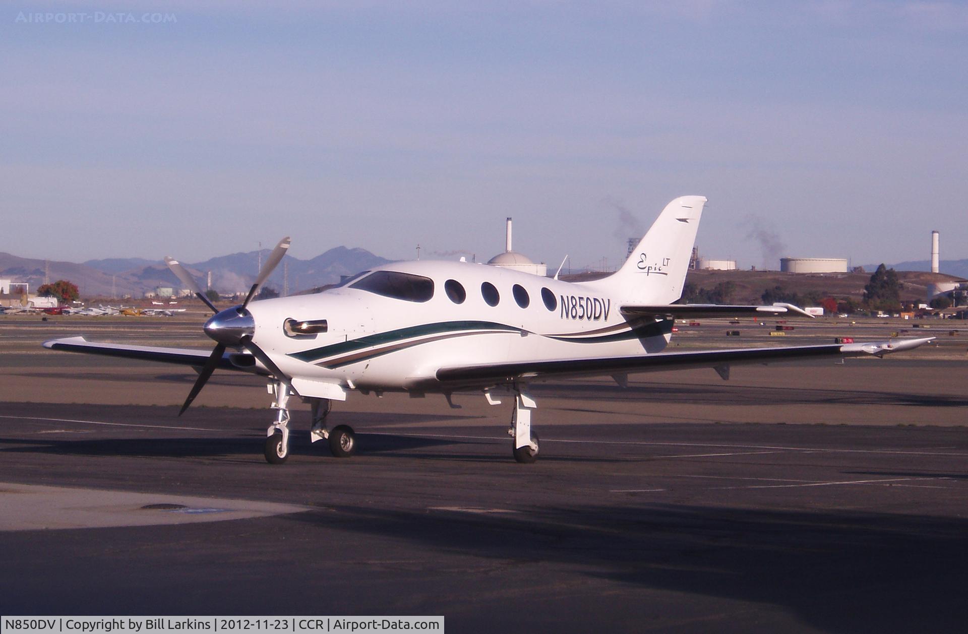 N850DV, 2011 AIR Epic LT C/N 031, Visitor