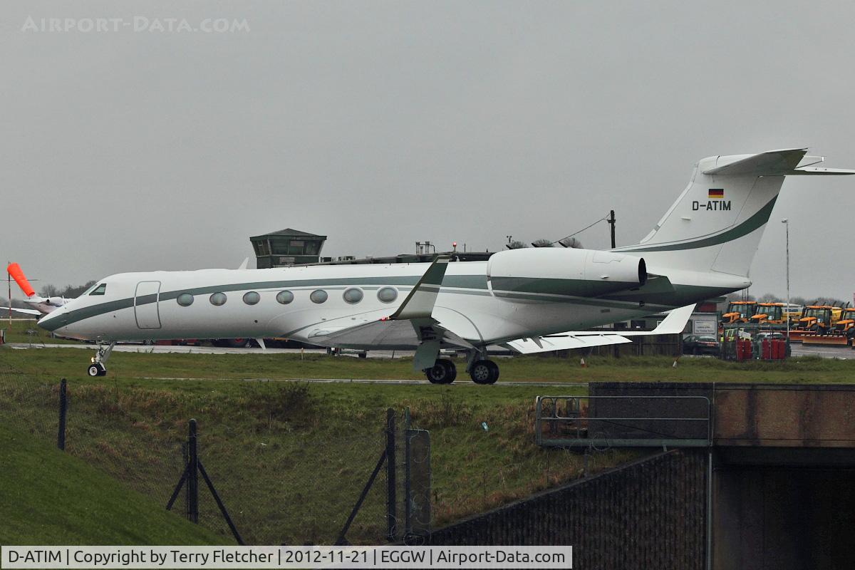 D-ATIM, 2011 Gulfstream Aerospace GV-SP (G550) C/N 5354, Gulfstream Aerospace GV-SP (G550), c/n: 5354 at Luton