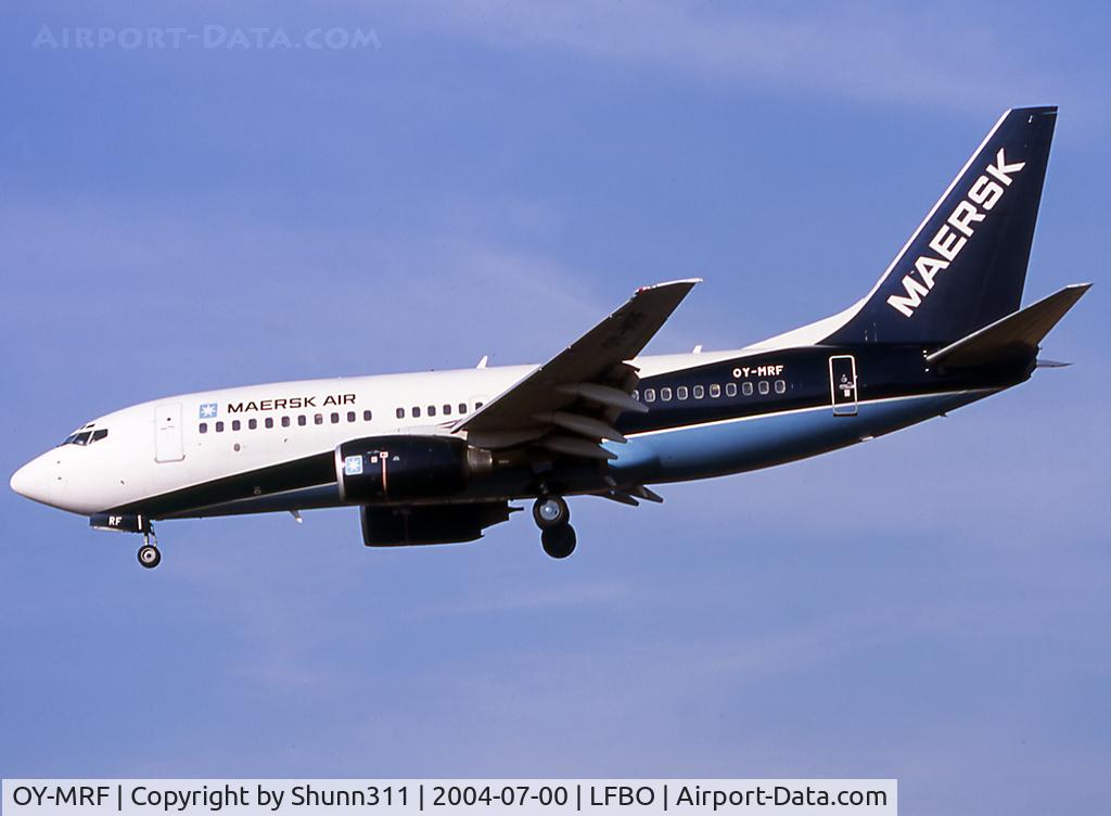 OY-MRF, 1999 Boeing 737-7L9 C/N 28009, Landing rwy 32L