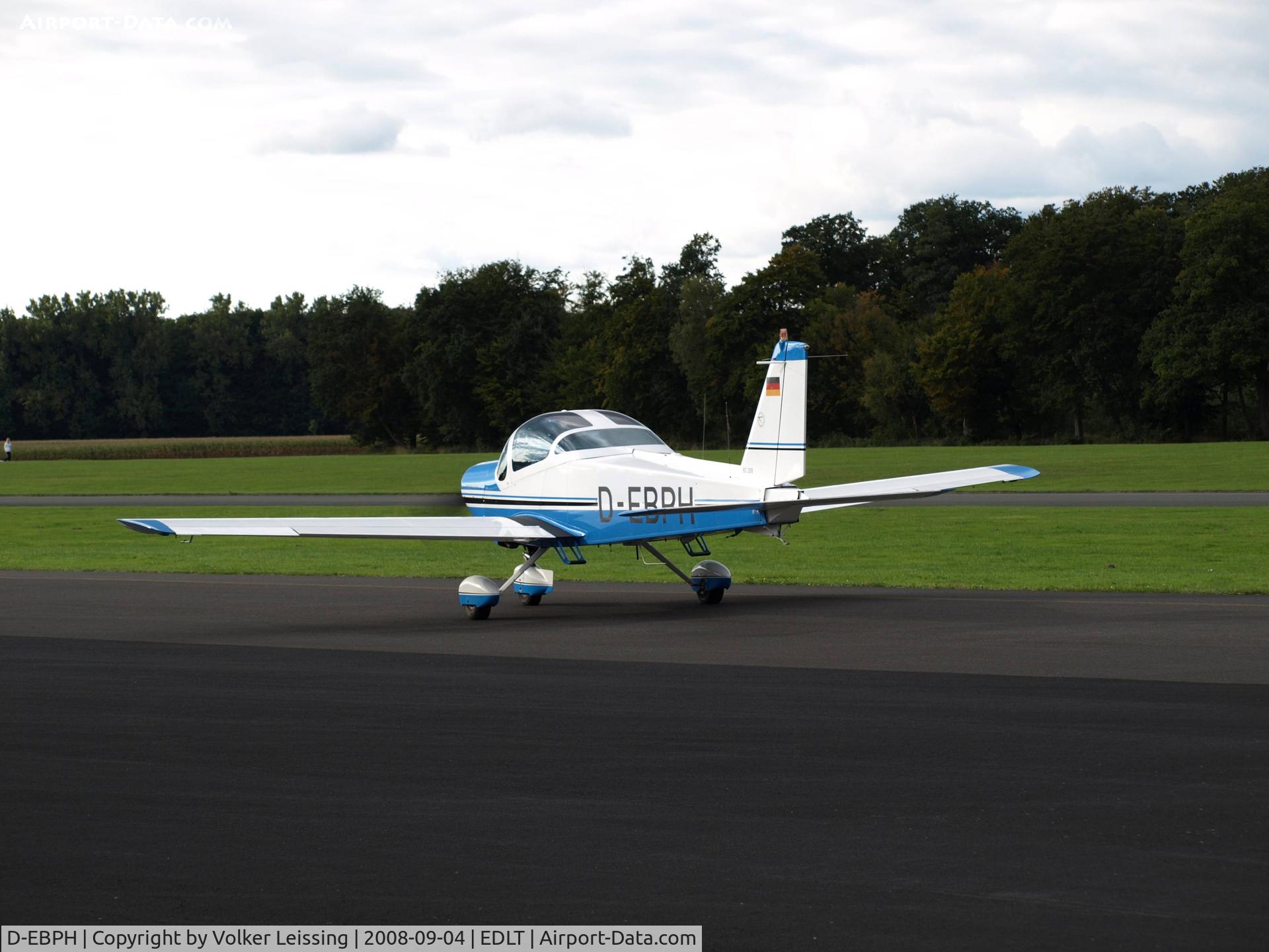 D-EBPH, 1971 Bolkow BO-209 Monsun 150FF C/N 118, Taxi to holding point at EDLT (Münster-Telgte)
