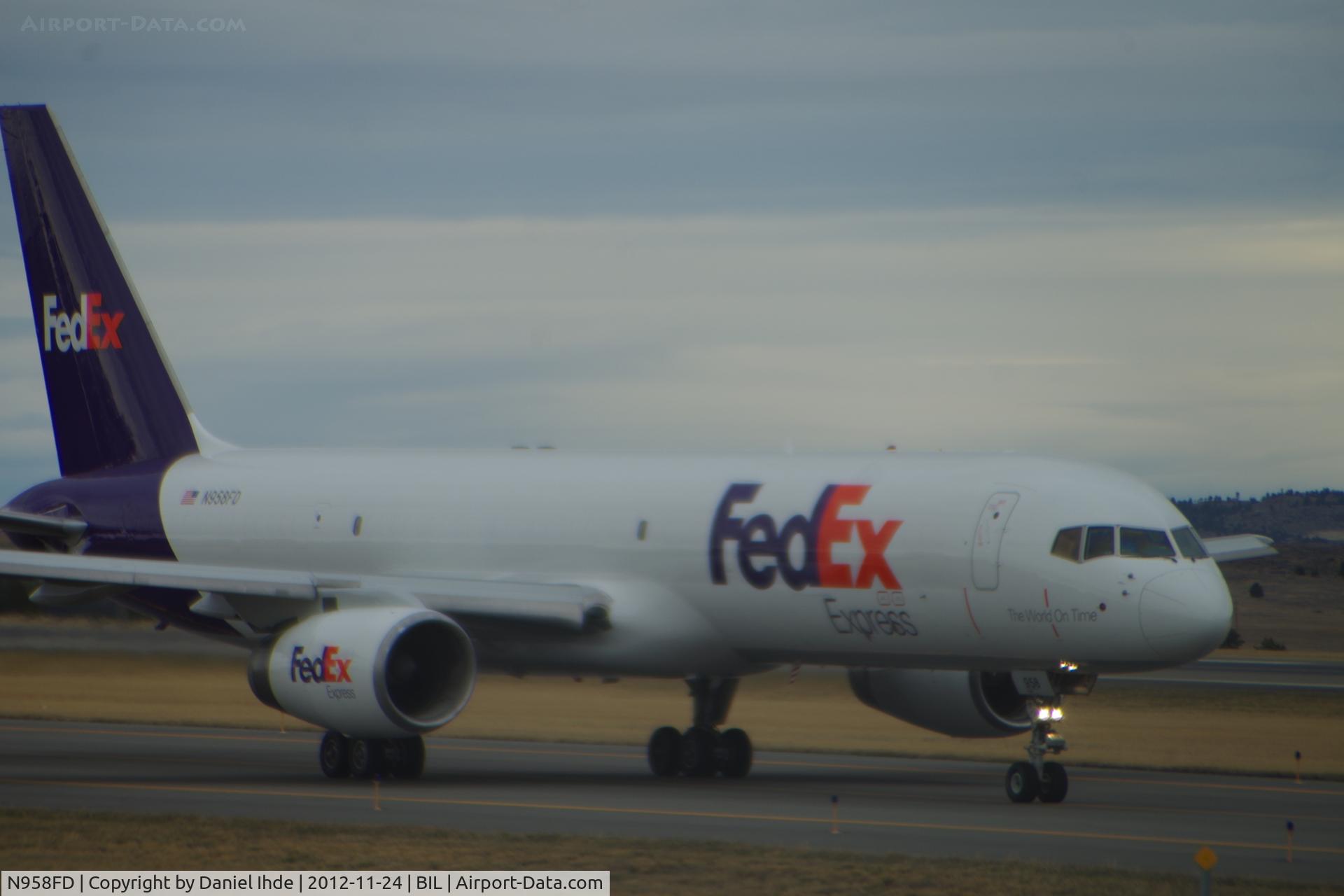 N958FD, 1988 Boeing 757-236ET C/N 24371, FedEx 757 @ BIL