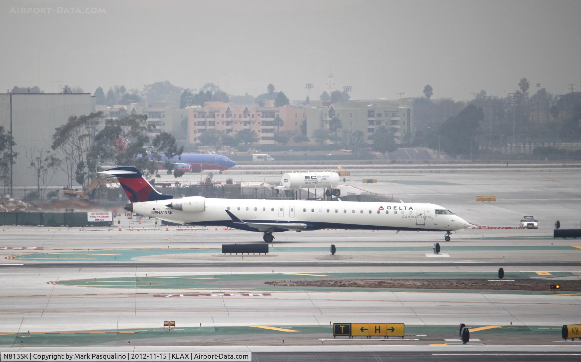 N813SK, 2006 Canadair CL-600-2D24 Regional Jet CRJ-900 C/N 15099, CL600-2D24