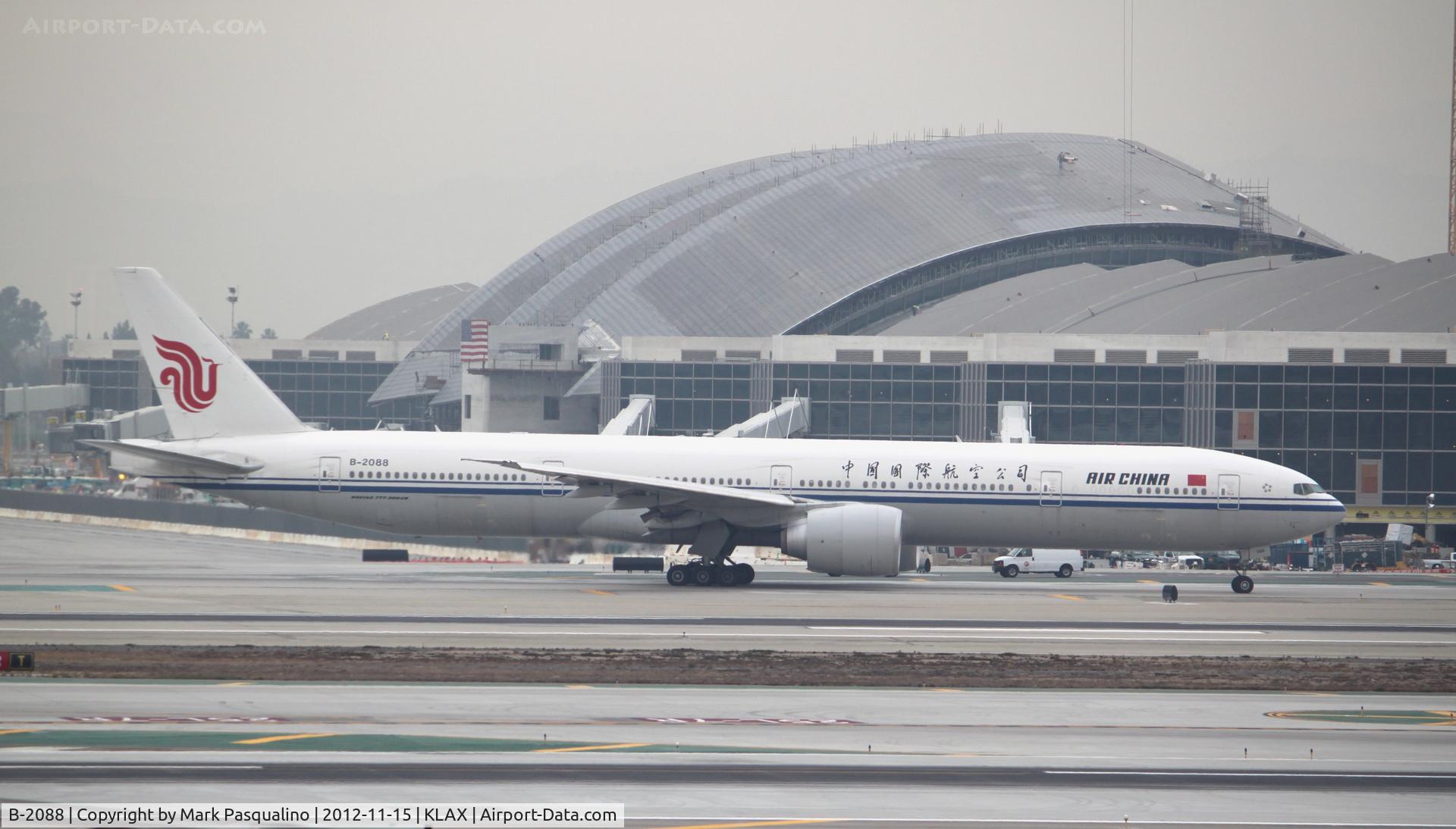 B-2088, 2011 Boeing 777-39L/ER C/N 38668, Boeing 777-300ER
