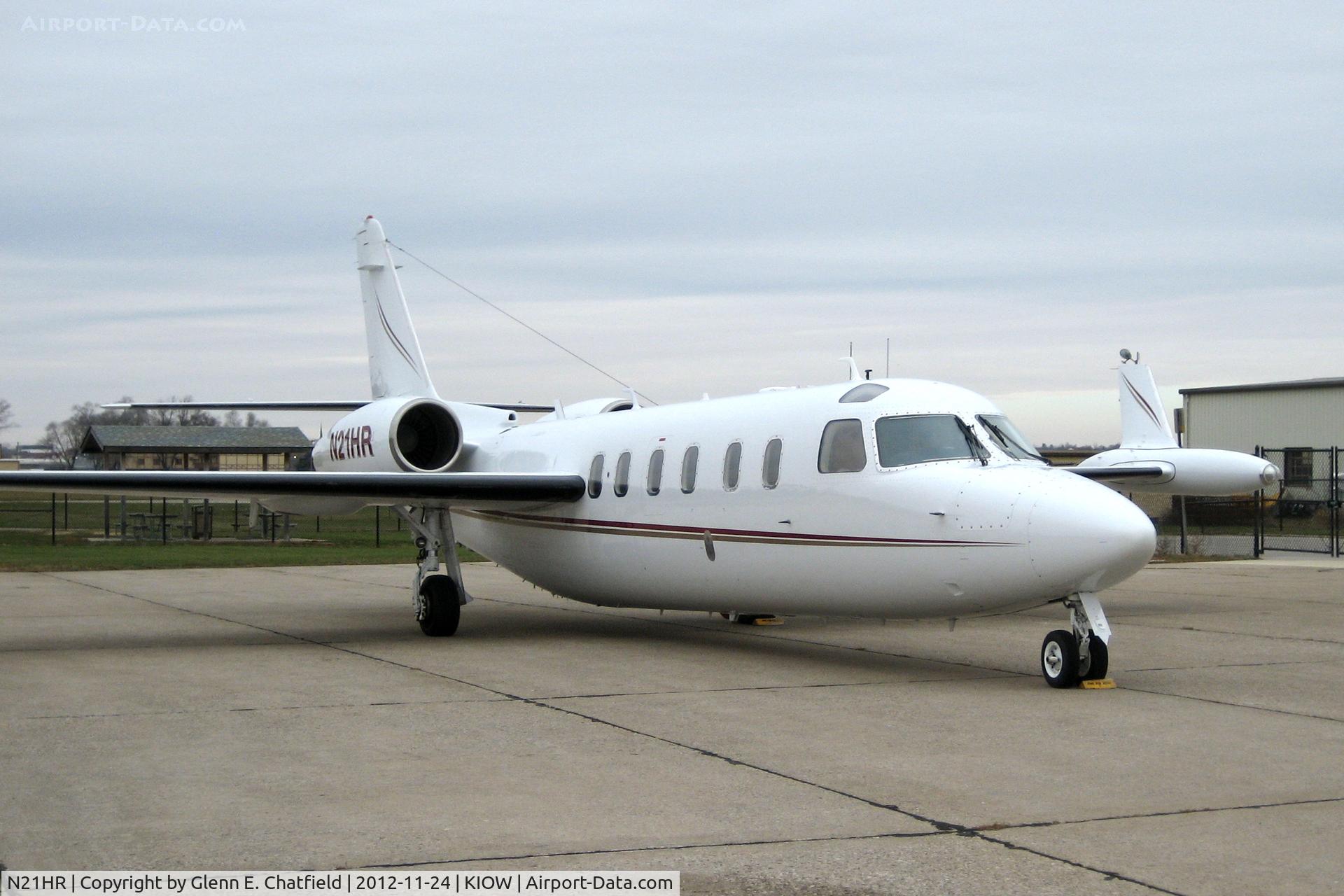 N21HR, 1981 Israel Aircraft Industries 1124A C/N 335, In for a visit