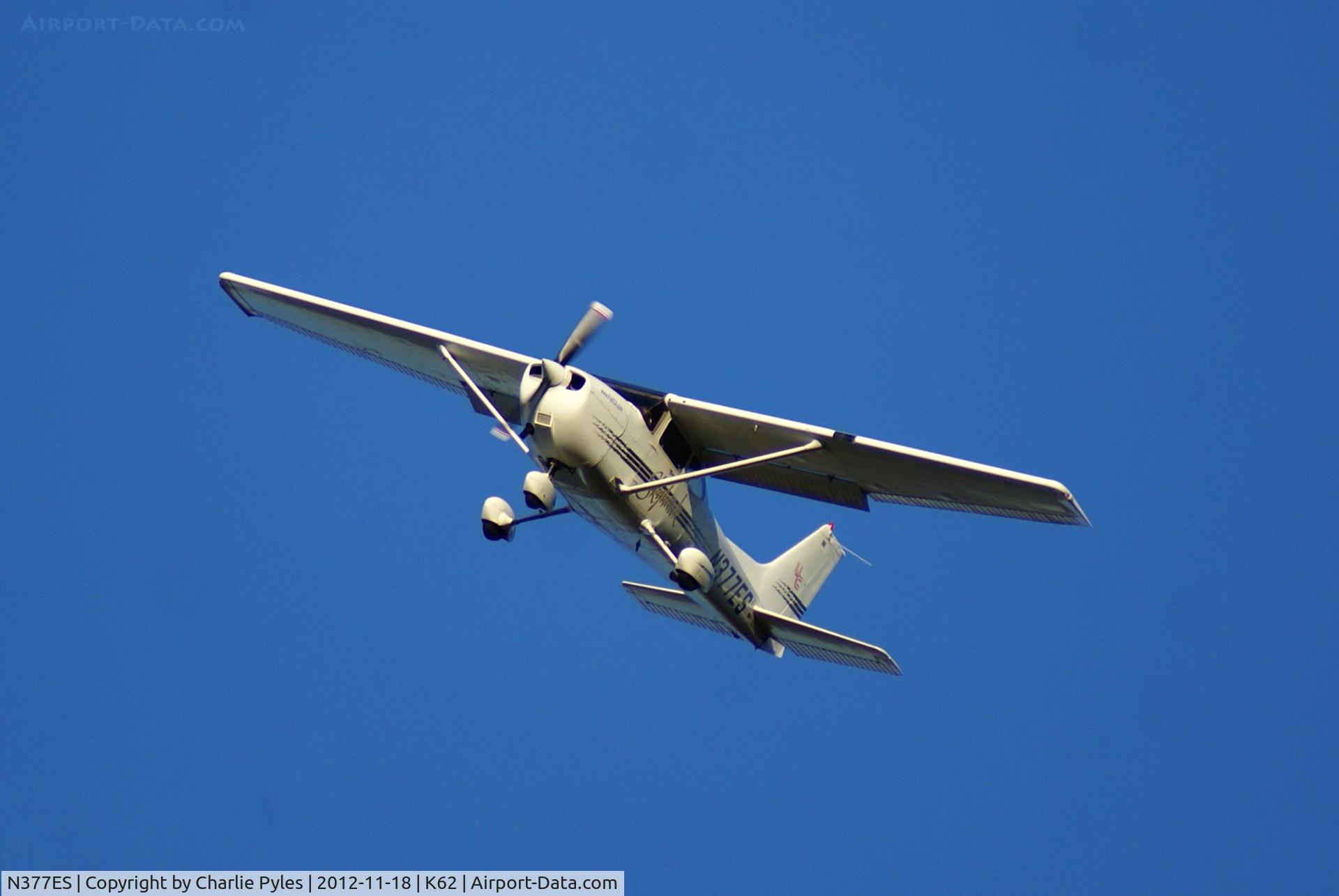 N377ES, 1997 Cessna 172R C/N 17280086, One of Sporty's 172's at K62 doin' bounces.