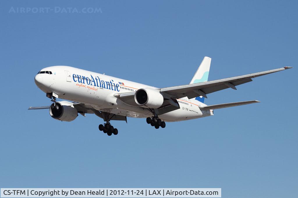 CS-TFM, 1998 Boeing 777-212/ER C/N 28513, Leased to Air Pacific (Fiji), EuroAtlantic Airways CS-TFM on short final to RWY 25L.