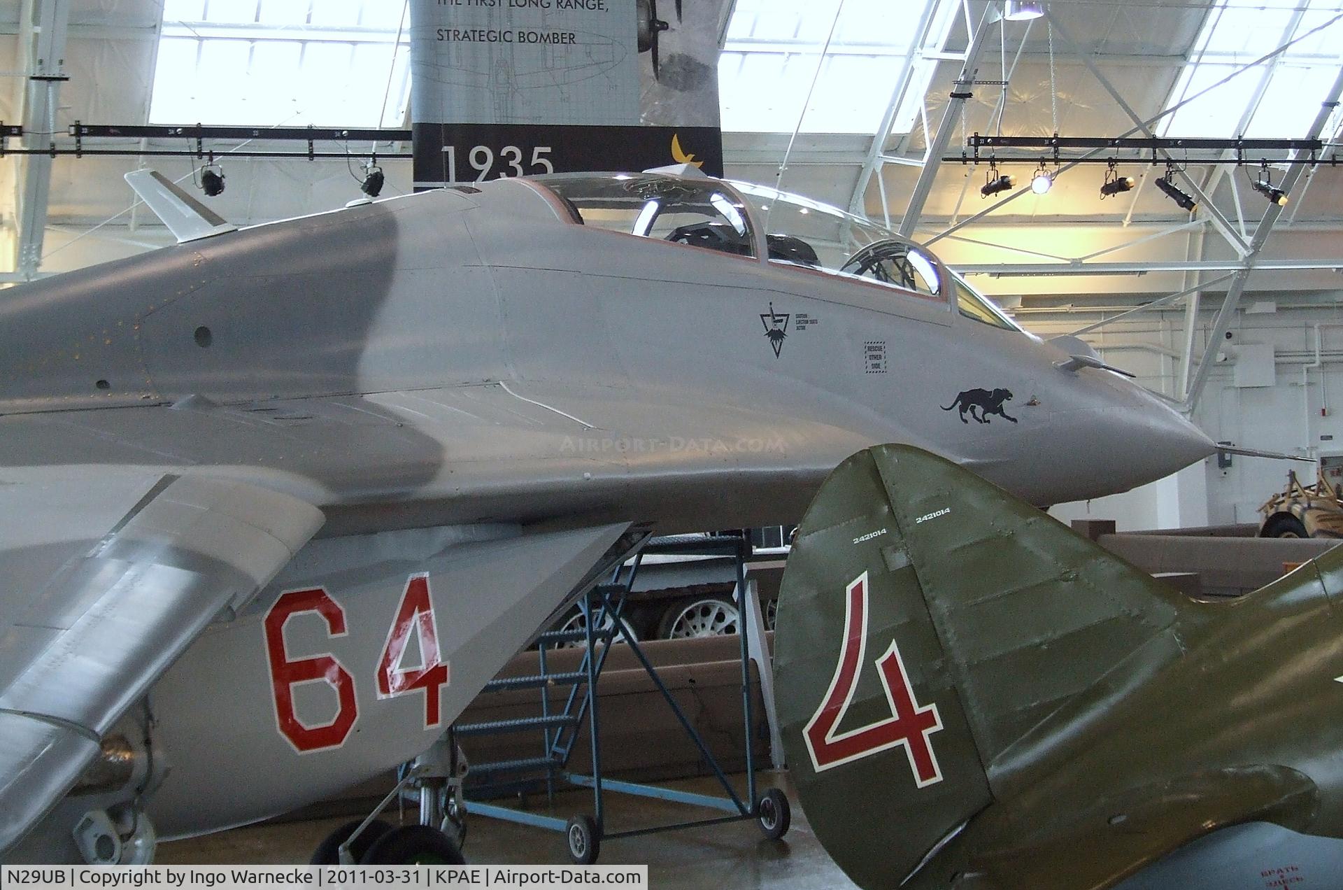 N29UB, 1989 Mikoyan-Gurevich MiG-29UB C/N 50903014896, Mikoyan i Gurevich MiG-29UB FULCRUM at the Flying Heritage Collection, Everett WA