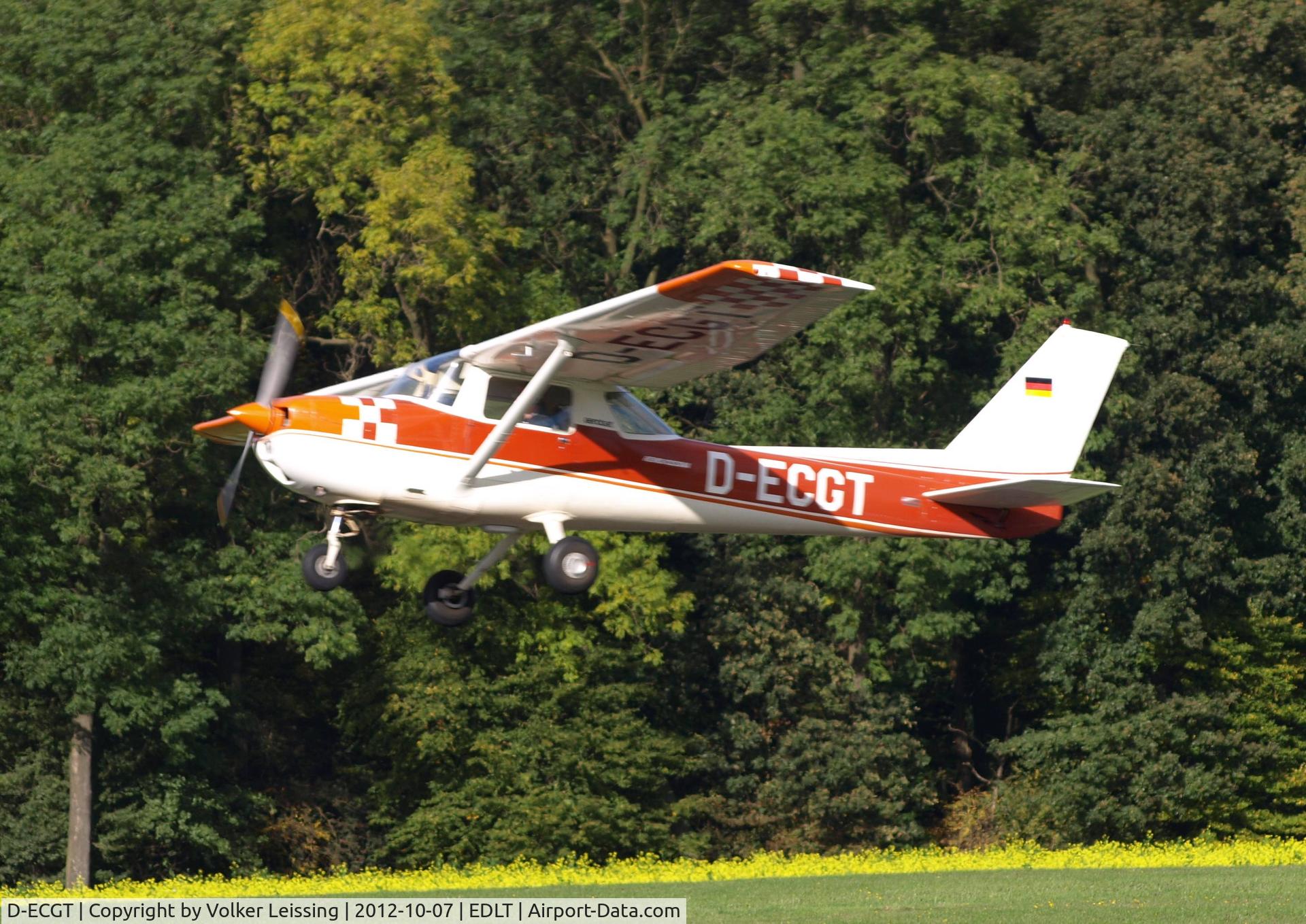 D-ECGT, 1975 Reims FRA150M Aerobat C/N 0262, Take of at EDLT (Münster-Telgte)