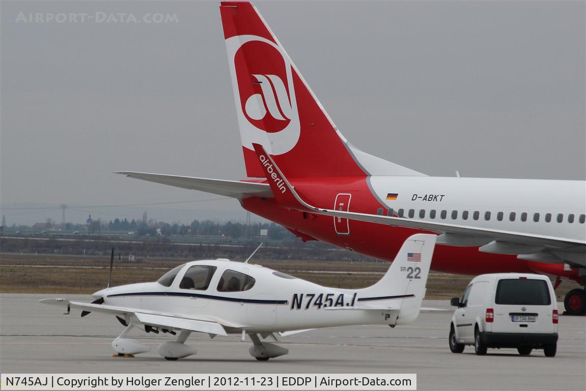 N745AJ, 2003 Cirrus SR22 C/N 0608, View on GAT.....