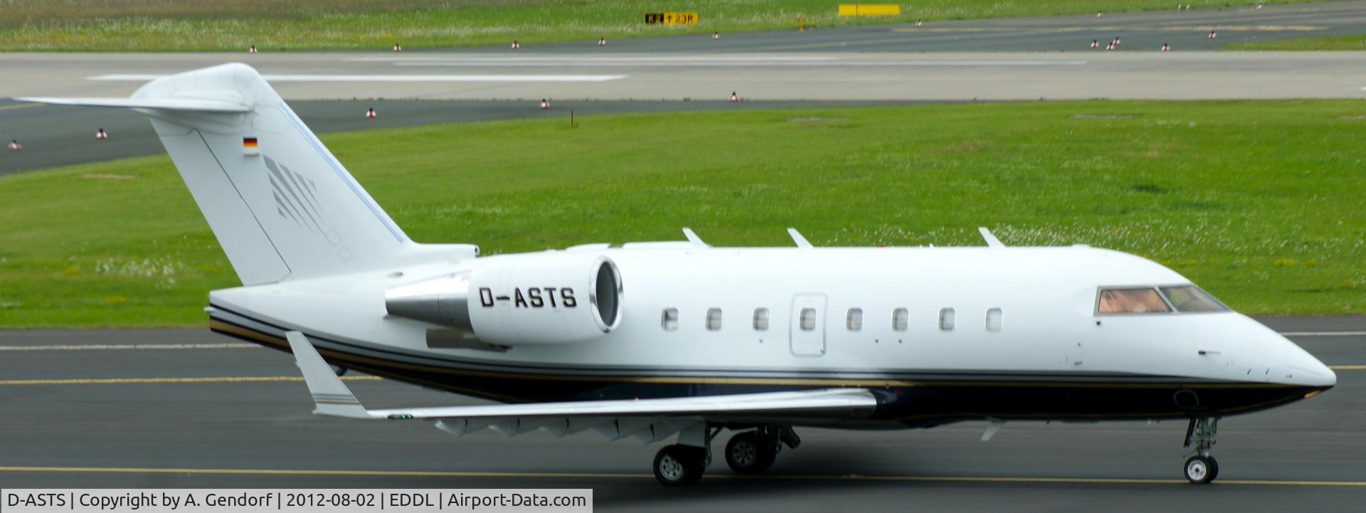 D-ASTS, 1998 Bombardier Challenger 604 (CL-600-2B16) C/N 5378, ACM Air Charter (untitled), is taxiing to RWY23L at Düsseldorf Int´l (EDDL) for departure