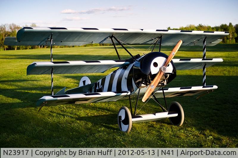 N23917, Fokker Triplane Replica C/N DR1-23917-1956, Reproduction of 1917 Fokker DR-1 Triplane.  Source: Ron Sands plans.  8 years to build.  First flight: 23MAY2012