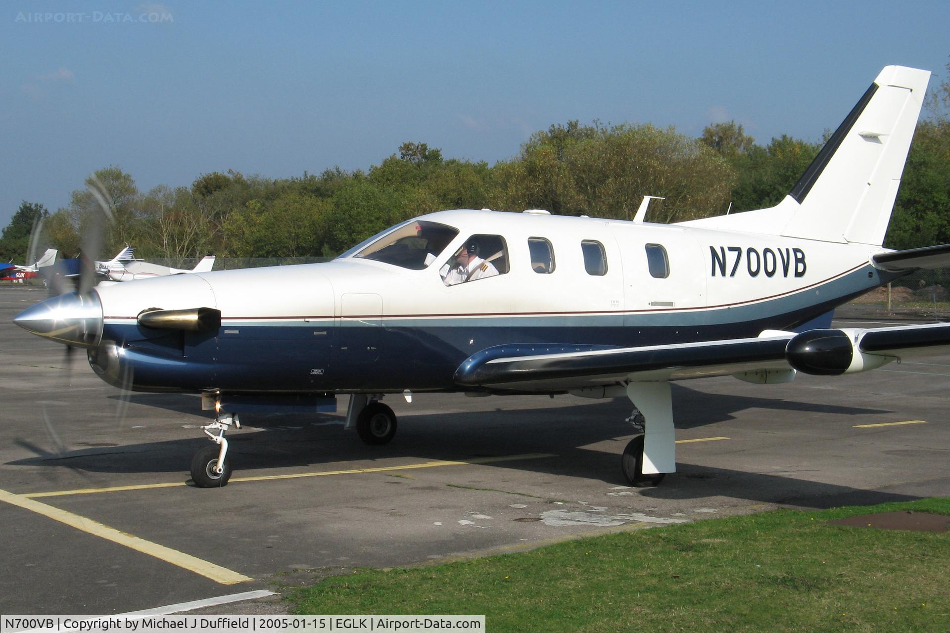 N700VB, 2002 Socata TBM-700 C/N 237, TBM700 visiting Blackbushe on 15th January 2005