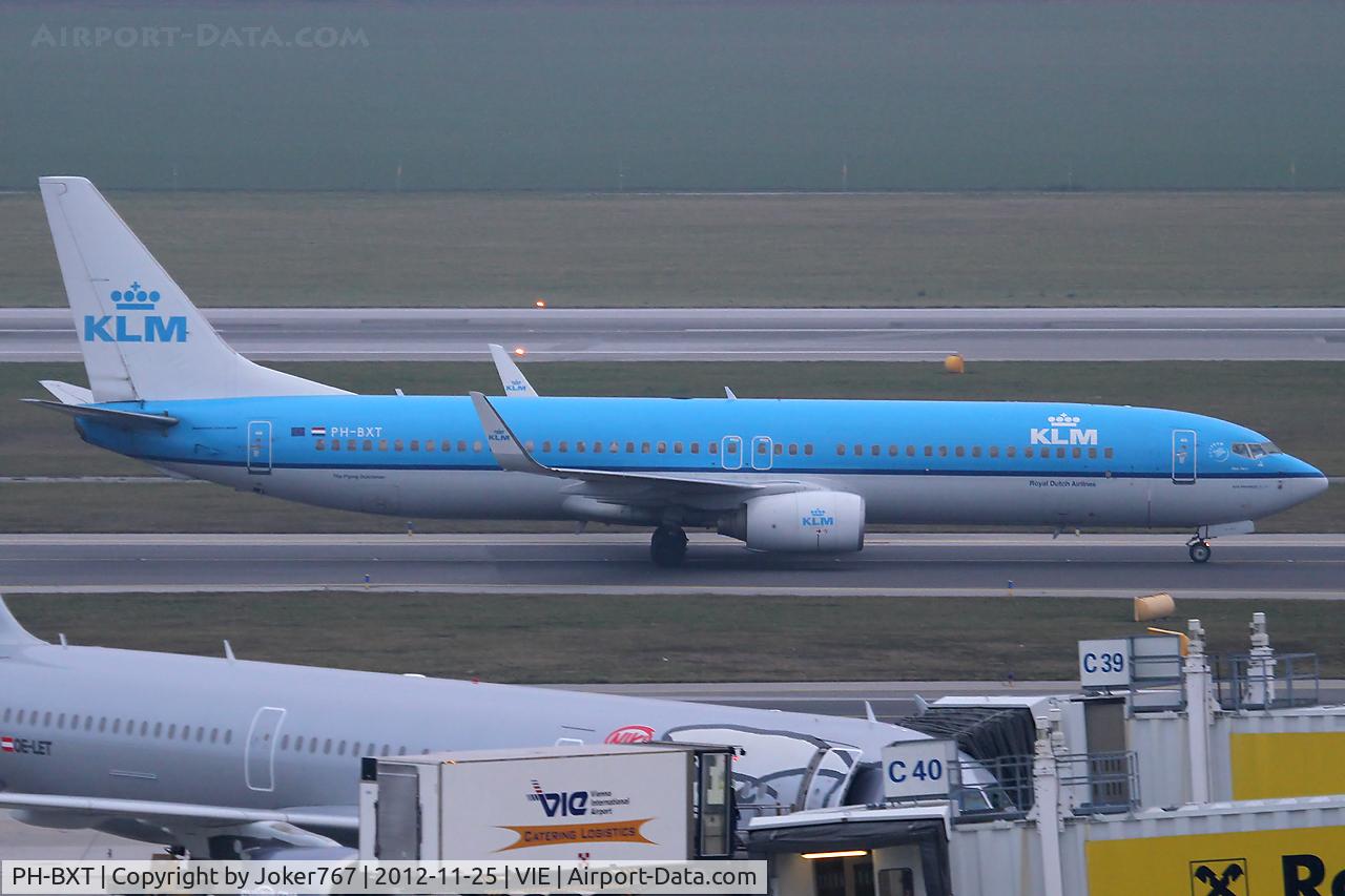 PH-BXT, 2004 Boeing 737-9K2 C/N 32944, KLM - Royal Dutch Airlines