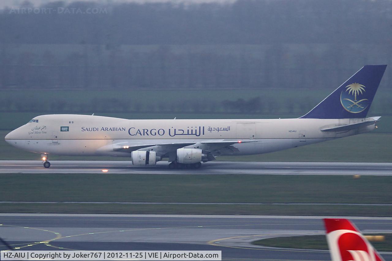 HZ-AIU, 1988 Boeing 747-268F C/N 24359/724, Saudi Arabian Cargo