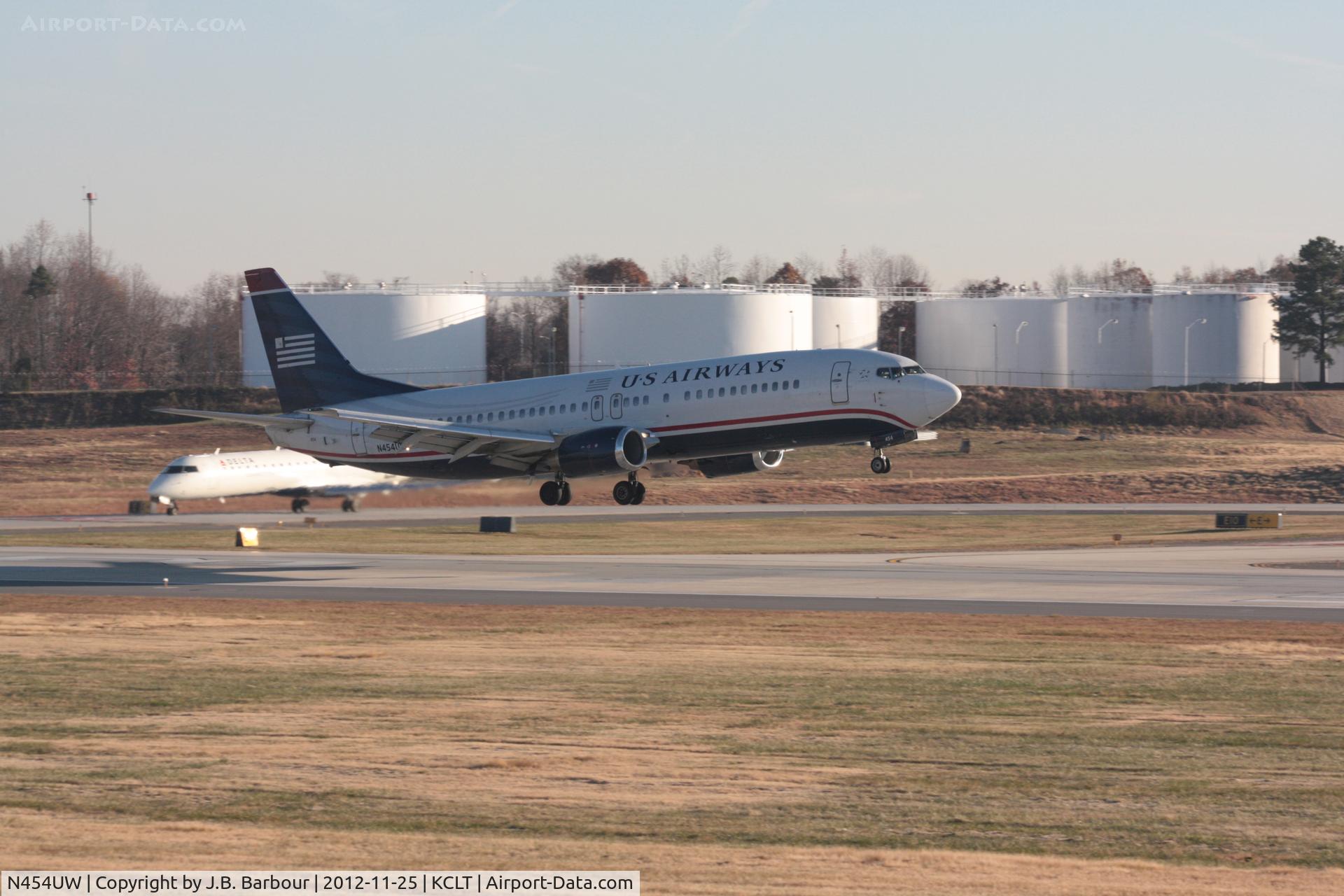 N454UW, 1991 Boeing 737-4B7 C/N 24996, US AIR ARRIVAL