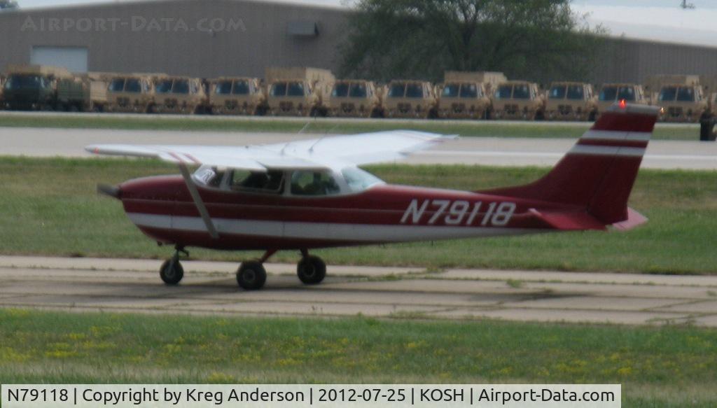 N79118, 1969 Cessna 172K Skyhawk C/N 17257893, EAA AirVenture 2012