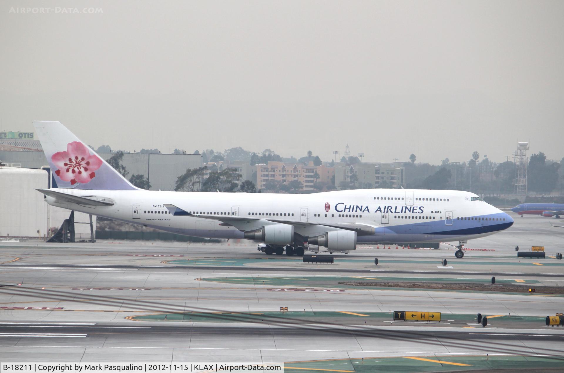 B-18211, 2004 Boeing 747-409 C/N 33735, Boeing 747-400
