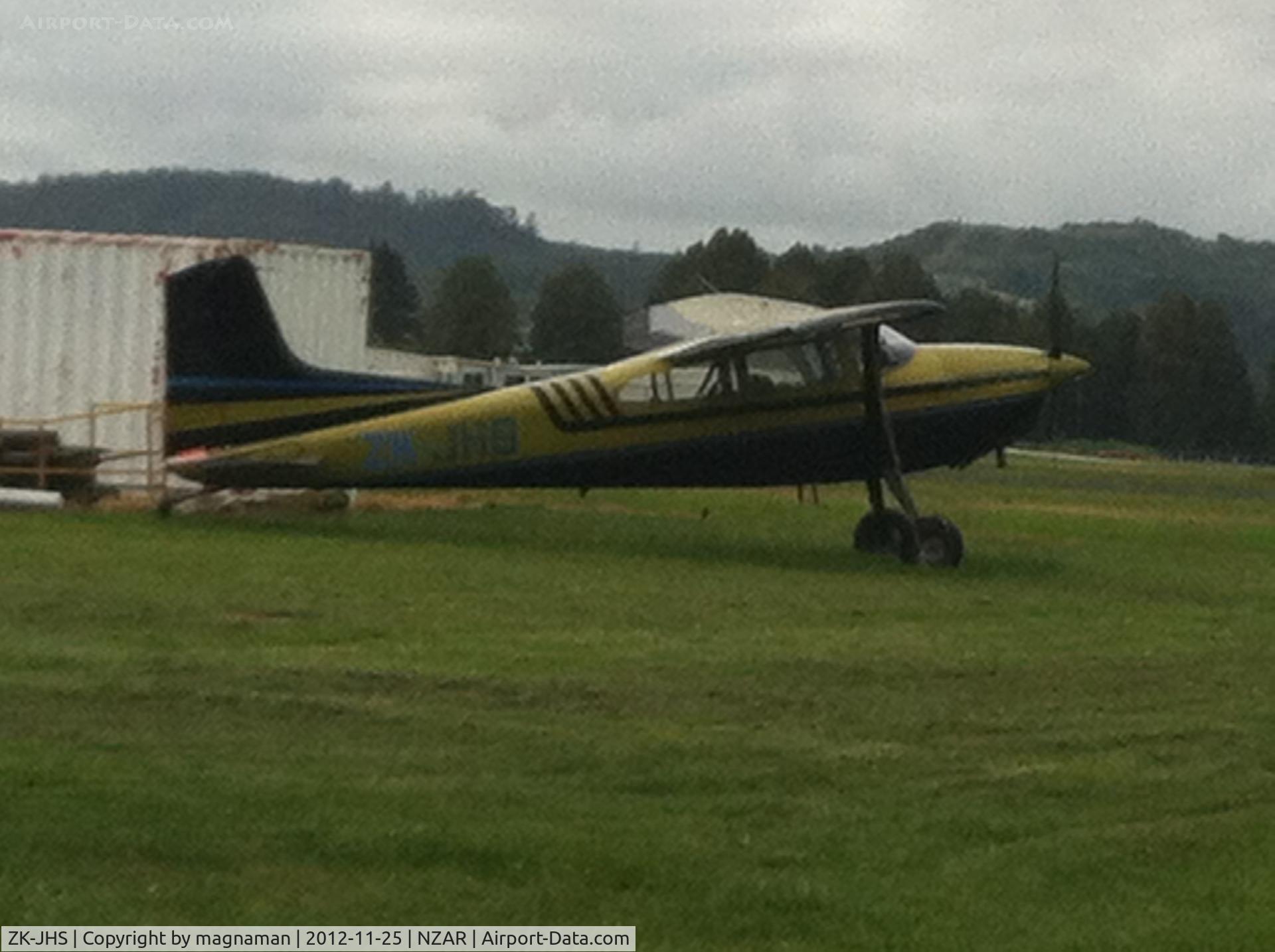 ZK-JHS, Cessna 185C Skywagon C/N 185-0677, ANOTHER cessna 185 at ardmore. Sorry about the pic quality but was dull and dark c/s and had to use a bit of zoom.