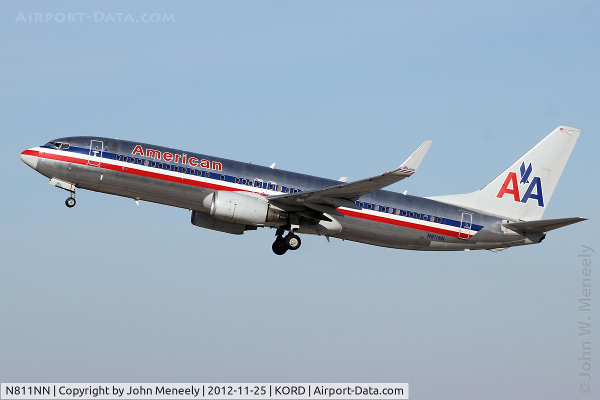 N811NN, 2009 Boeing 737-823 C/N 31079, Just airborne from ORD's runway 22L